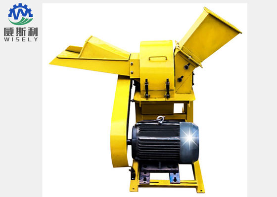 الصين ماكينة تقطيع الأغصان الصغيرة من الخشب الأصفر Pto / الأشجار الصفراء 7.5-15KW المزود